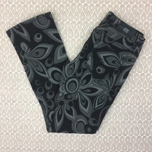 Loudmouth Shagadelic Women’s Jeans Size 8 G17